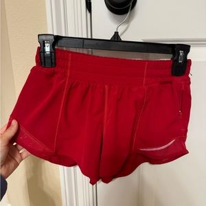 Lululemon Women’s Hotty shorts